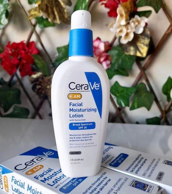CeraVe AM Facial Moisturizing Lotion SPF 30 – Broad Spectrum Sunscreen.